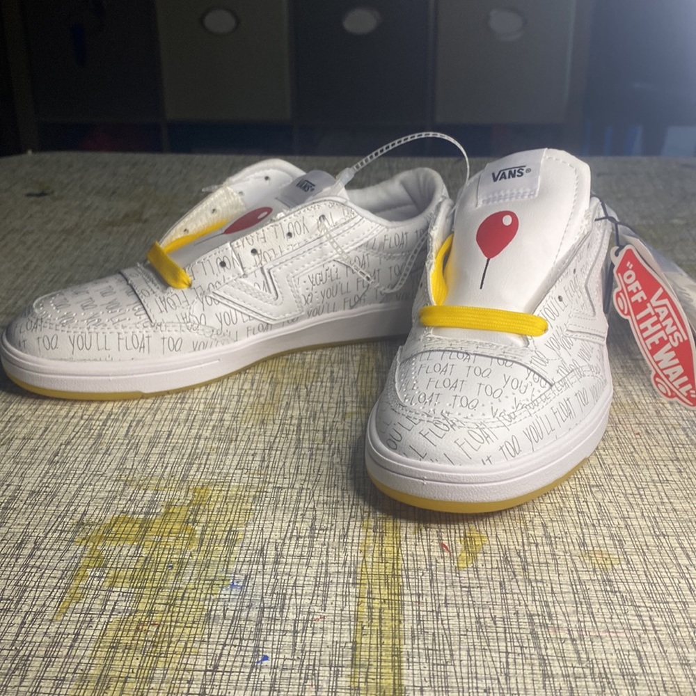 Limited Edition “you’ll float too” House of Terror IT Vans